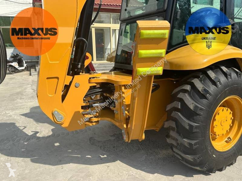 Buldoexcavator Maxus Escavadora Carregadeira...