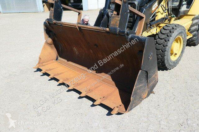 Terna Caterpillar 422 4x4, Mehrzweckgerät,...