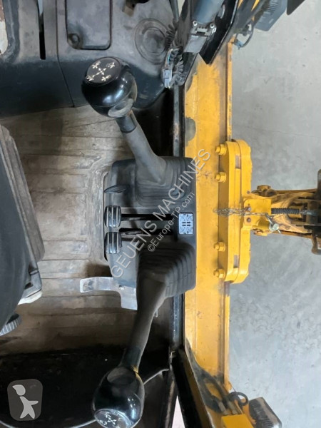 Retroescavadora JCB 2 CX Streetmaster 4 WS