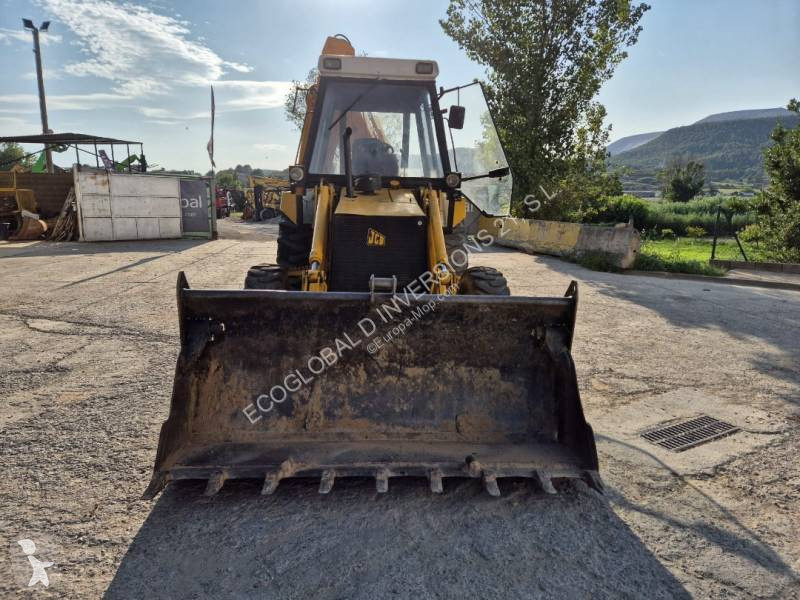Retroescavadora JCB turbo