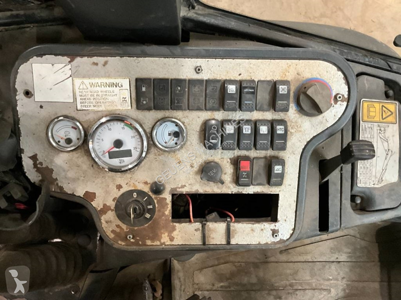 Retroescavadora JCB 2 CX Streetmaster 4WS