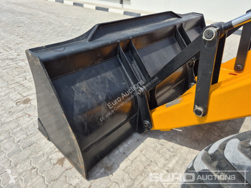 Retroescavadora JCB 3DX PLUS