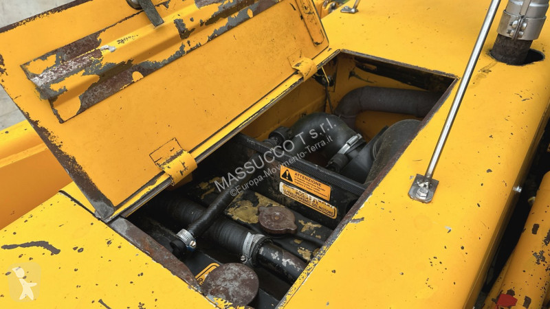 Экскаватор-погрузчик MF Automation 60HX 4X4