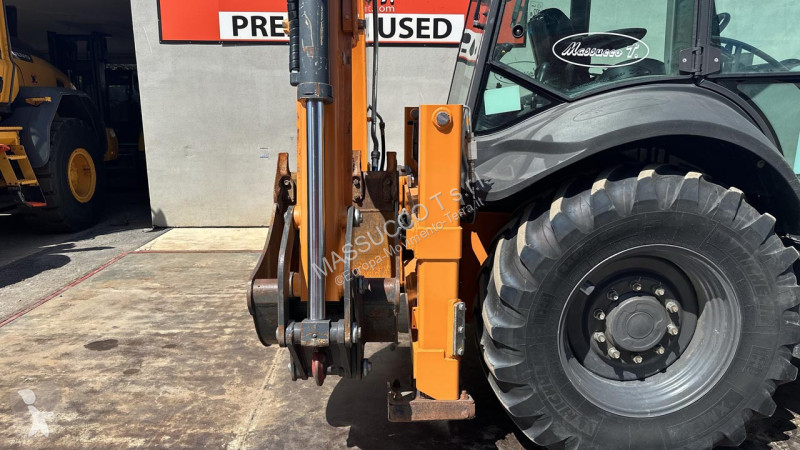 Traktor med grab Case 4x4