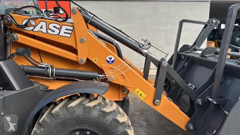 Bagr Case 4x4