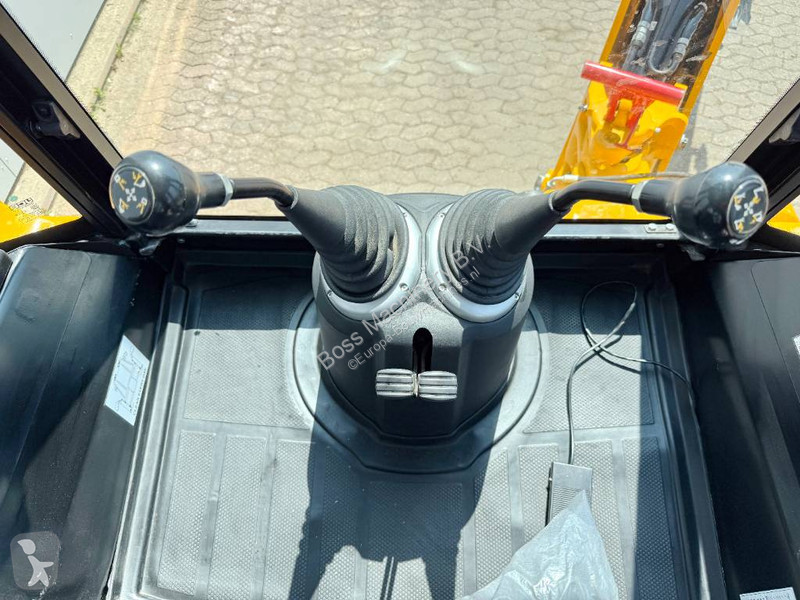 Bagr JCB 3DX /  Plus 4WD - New / Unused/ Hammer...