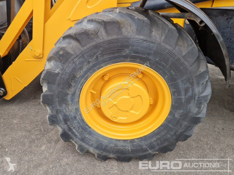 Traktor med grab JCB 3CX 14L4WM