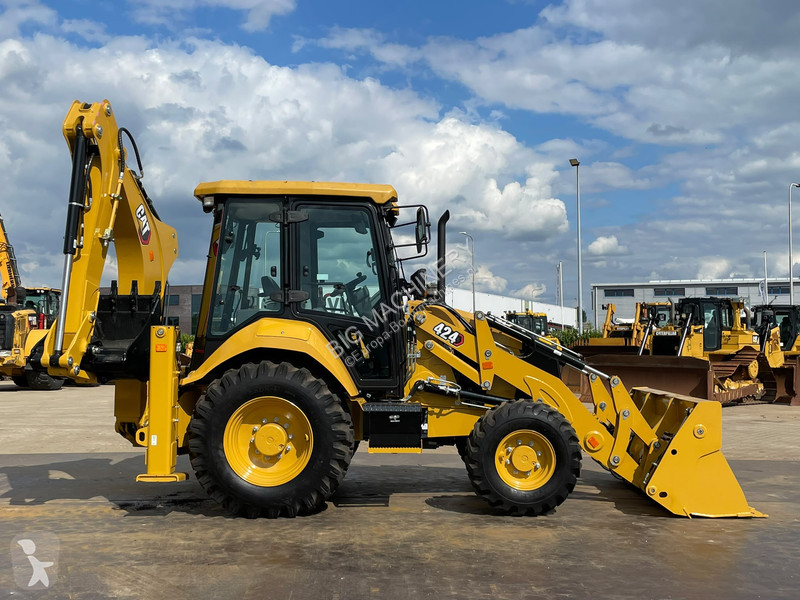 Rýpadlo-nakladač Caterpillar 424