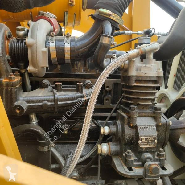 Bagr Caterpillar 420