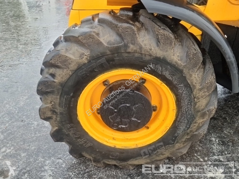 Buldoexcavator JCB 2CX