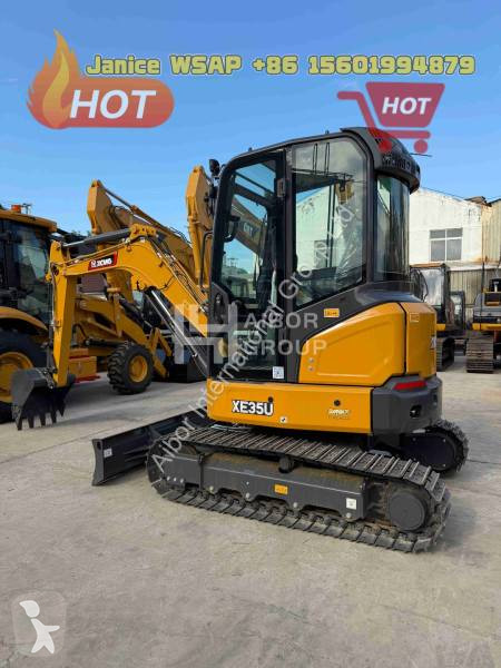 XCMG XE35U backhoe loaders
