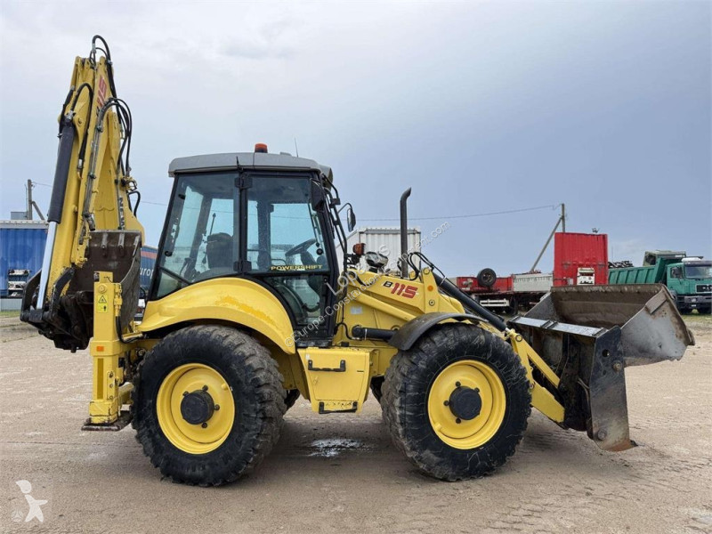 Tractopelle New Holland B115-4PS