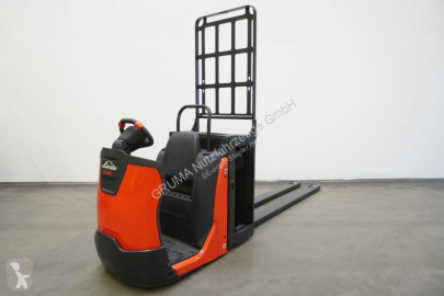 رافعة ملتقطة من الأرض (> 2,5 متر) Linde