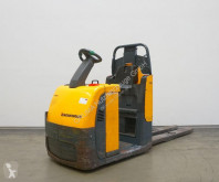 Preparadora de pedidos en el suelo (< 2,5m) Jungheinrich ECE 20