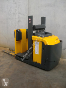Préparateur de commandes Jungheinrich EKS 110 Z-100 E occasion