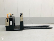 Préparateur de commandes au sol (< 2,5m) Crown GPC 3040