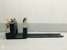 Préparateur de commandes au sol (< 2,5m) Crown GPC 3040