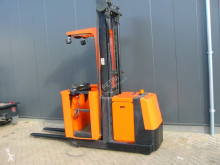 Preparator de comenzi inaltime de ridicare mare (>6m) BT OME 100 M
