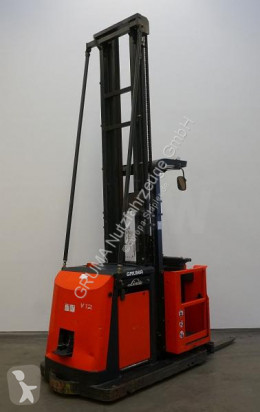 Wózek widłowy magazynowy Linde V 12-02/015 na ziemi (< 2,5m) używany