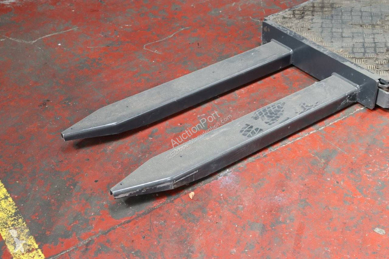 Recogepedidos Mitsubishi Velia
