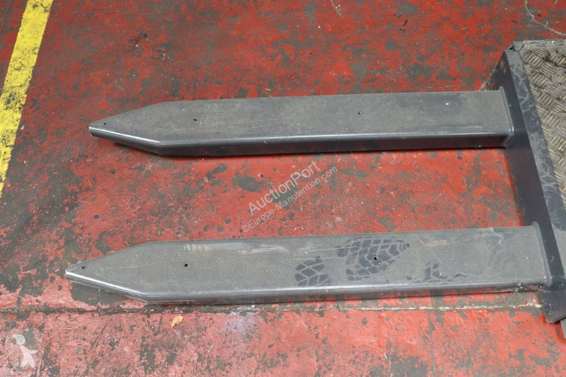 Recogepedidos Mitsubishi Velia
