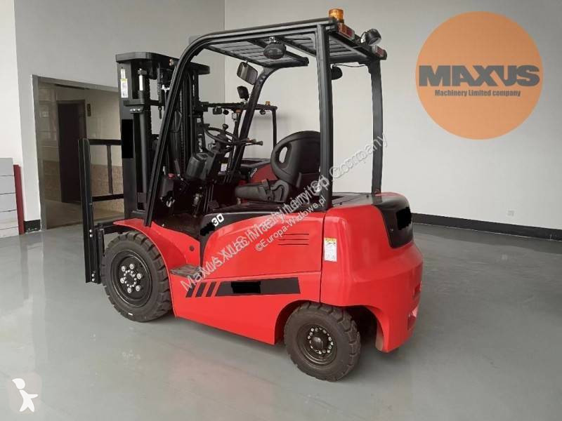 Préparateur de commandes Maxus Maxus 3000kg 3m.