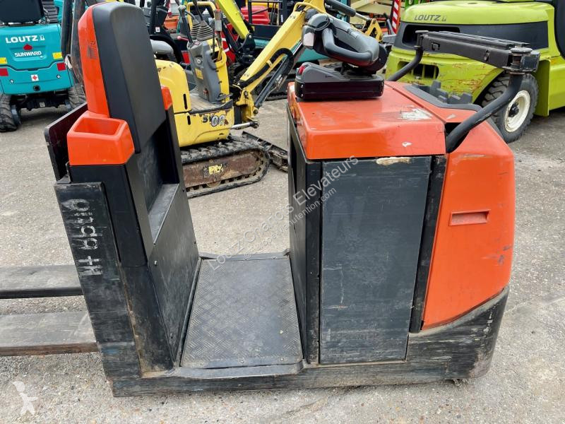 Préparateur de commandes Toyota OSE250