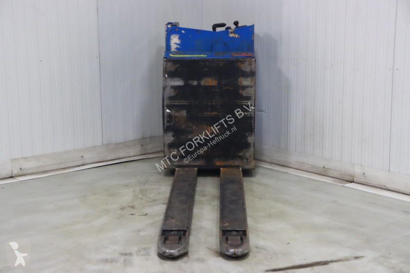 Préparateur de commandes Toyota LSE200