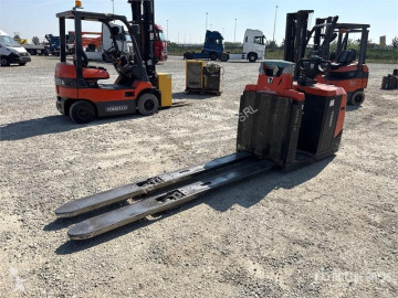 Preparador de encomendas do solo(< 2,5m) Toyota