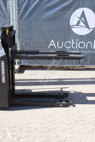 Recogepedidos Unicarriers OEP120