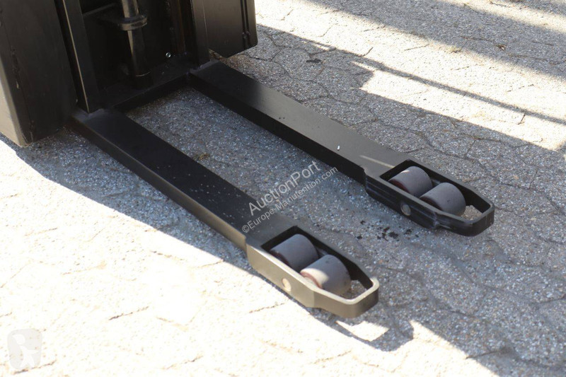 Recogepedidos Unicarriers OEP120