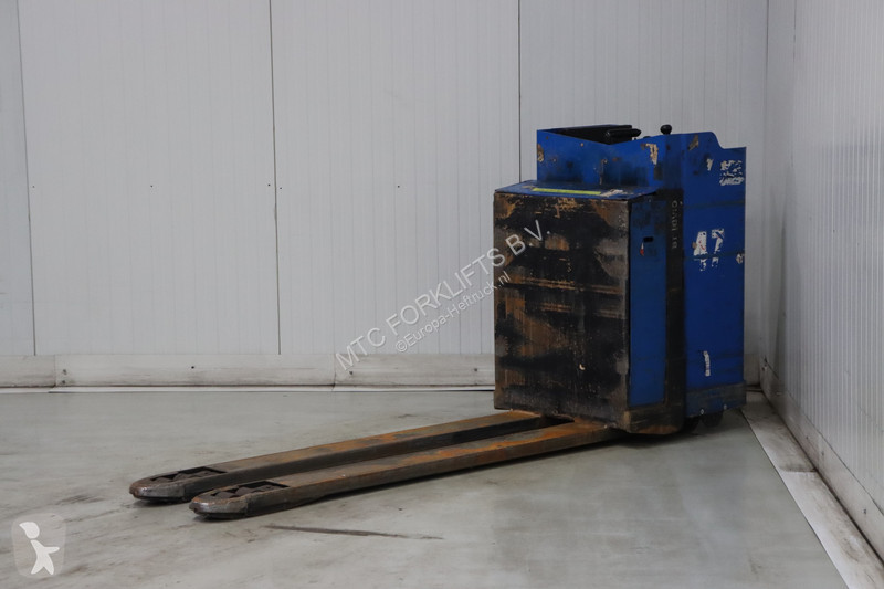 Préparateur de commandes Toyota LSE200