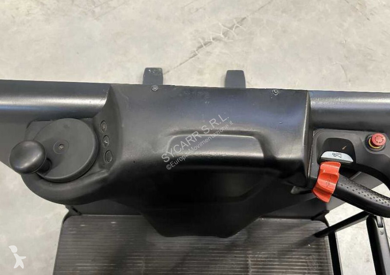 Сборщик заказов Linde V10