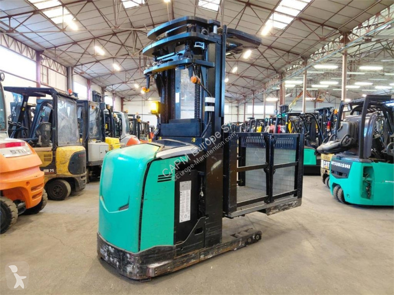 Recogepedidos Caterpillar NOH10N