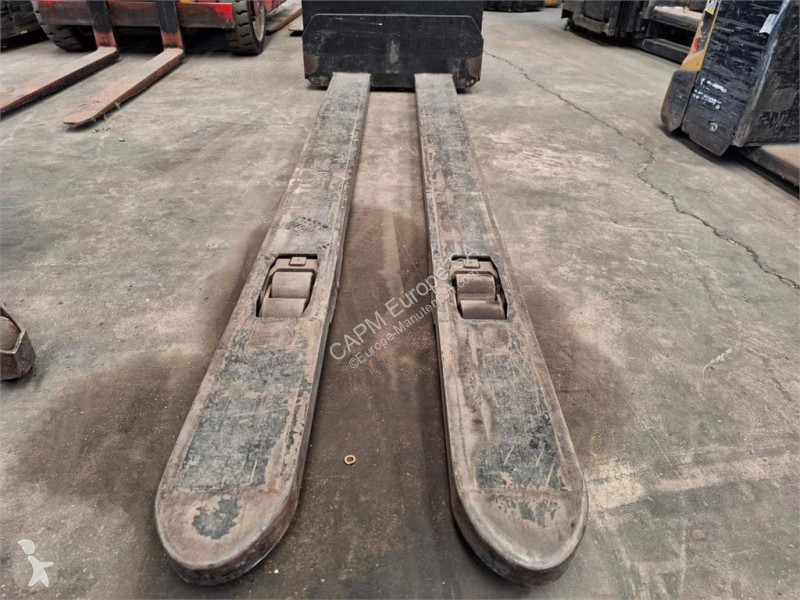 Recogepedidos Caterpillar NO20NE
