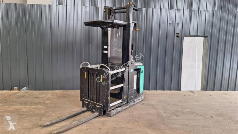 Recogepedidos Caterpillar NOH10N