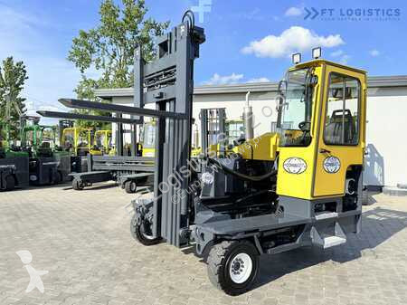 Stivuitor multidirectional Combilift