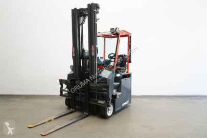 رافعة شوكية متعددة الاتجاهات Combilift