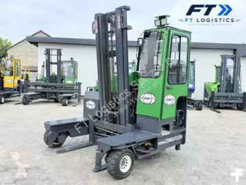 多向叉车 Combilift