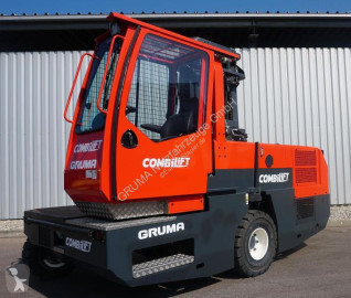 多向叉车 Combilift