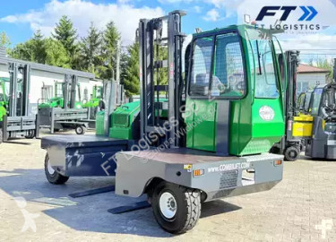 Stivuitor multidirectional Combilift