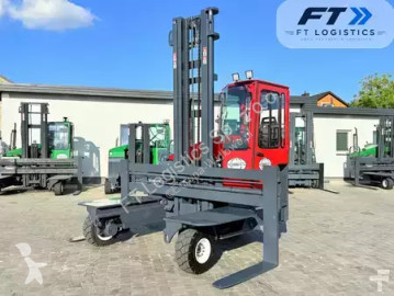 Carretilla multidireccional Combilift
