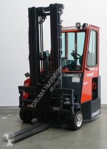 Combilift CB 3000 Drei- und Vierwegestapler gebrauchter