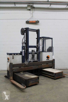 3004 used four-way forklift