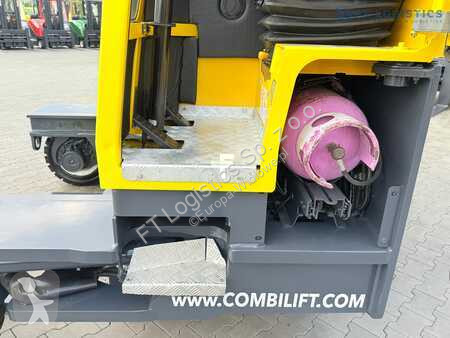 Stivuitor multidirectional Combilift