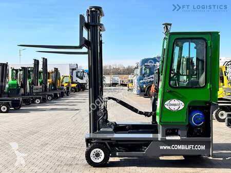 Stivuitor multidirectional Combilift