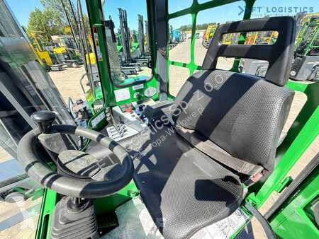 Stivuitor multidirectional Combilift