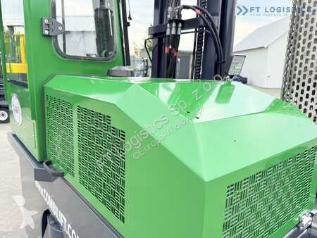 رافعة شوكية متعددة الاتجاهات Combilift