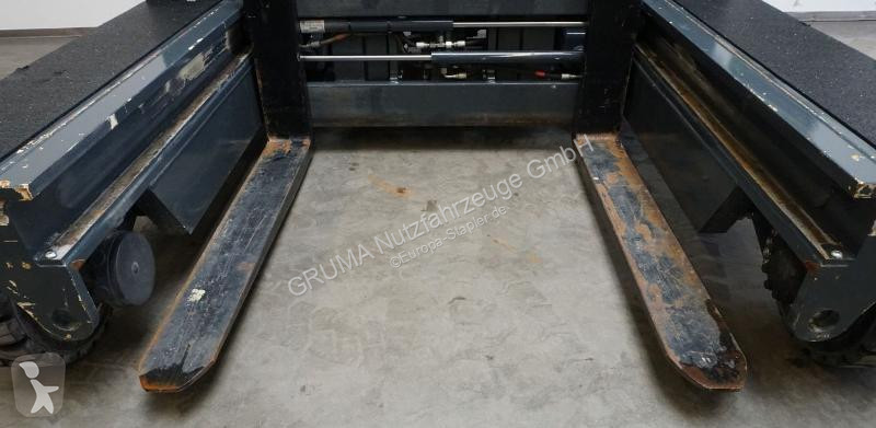 Stivuitor multidirectional Combilift