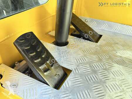 Stivuitor multidirectional Combilift